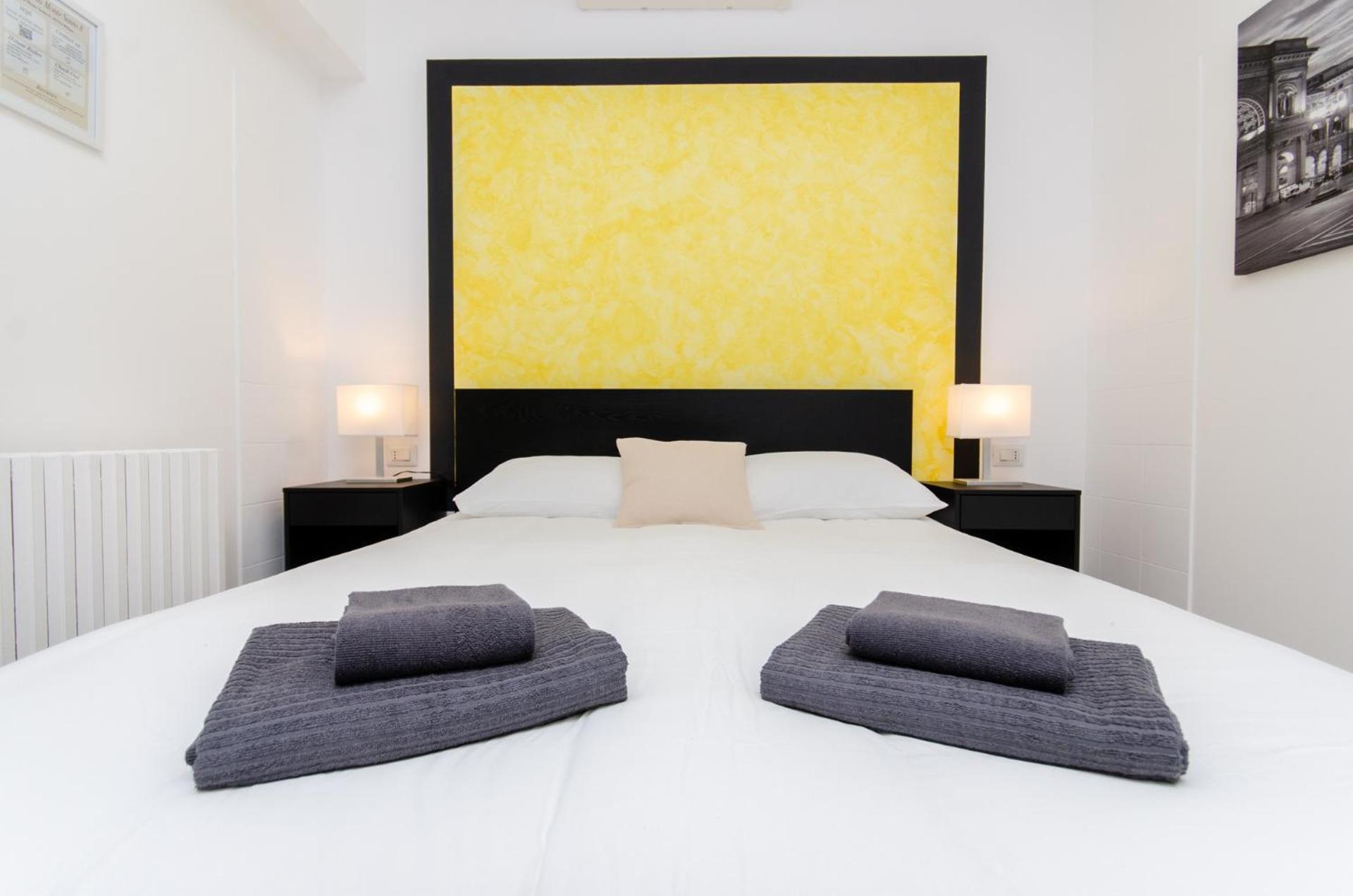 Yellow Room Milánó Kültér fotó
