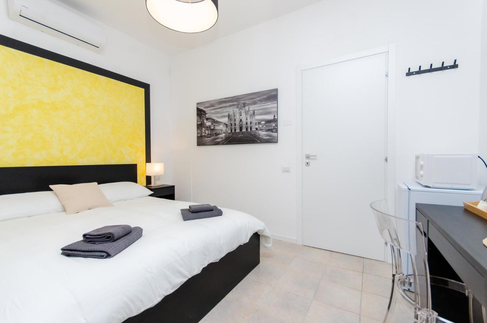 Yellow Room Milánó Kültér fotó